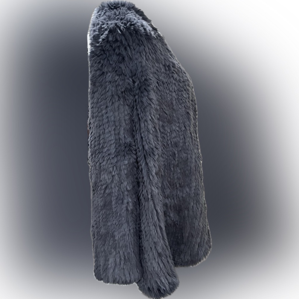 H Brand Rabbit Jacket - Picture 3 of 3